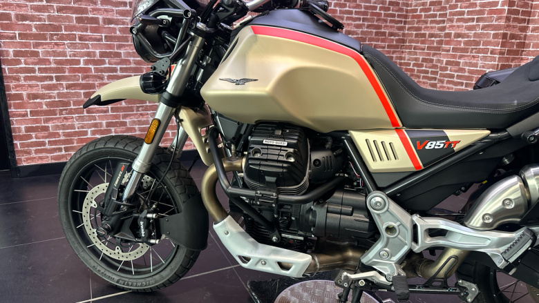 Moto Guzzi Tt V85 TT Travel Edition E5 (21MY)